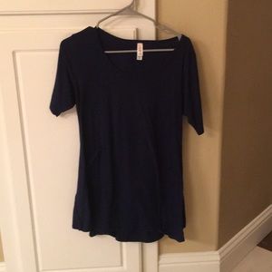 Lula Roe Perfect Tee